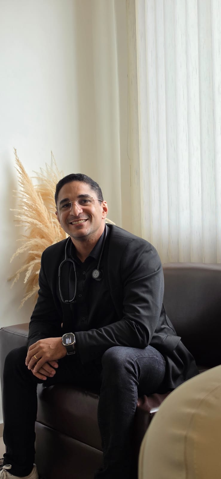 Dr. Tenner Nunes